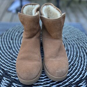 UGG Tan Ankle Boots with Cream Lining